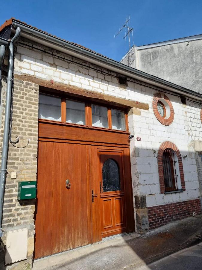 Le Clos Du Lys Châlons-en-Champagne Zewnętrze zdjęcie